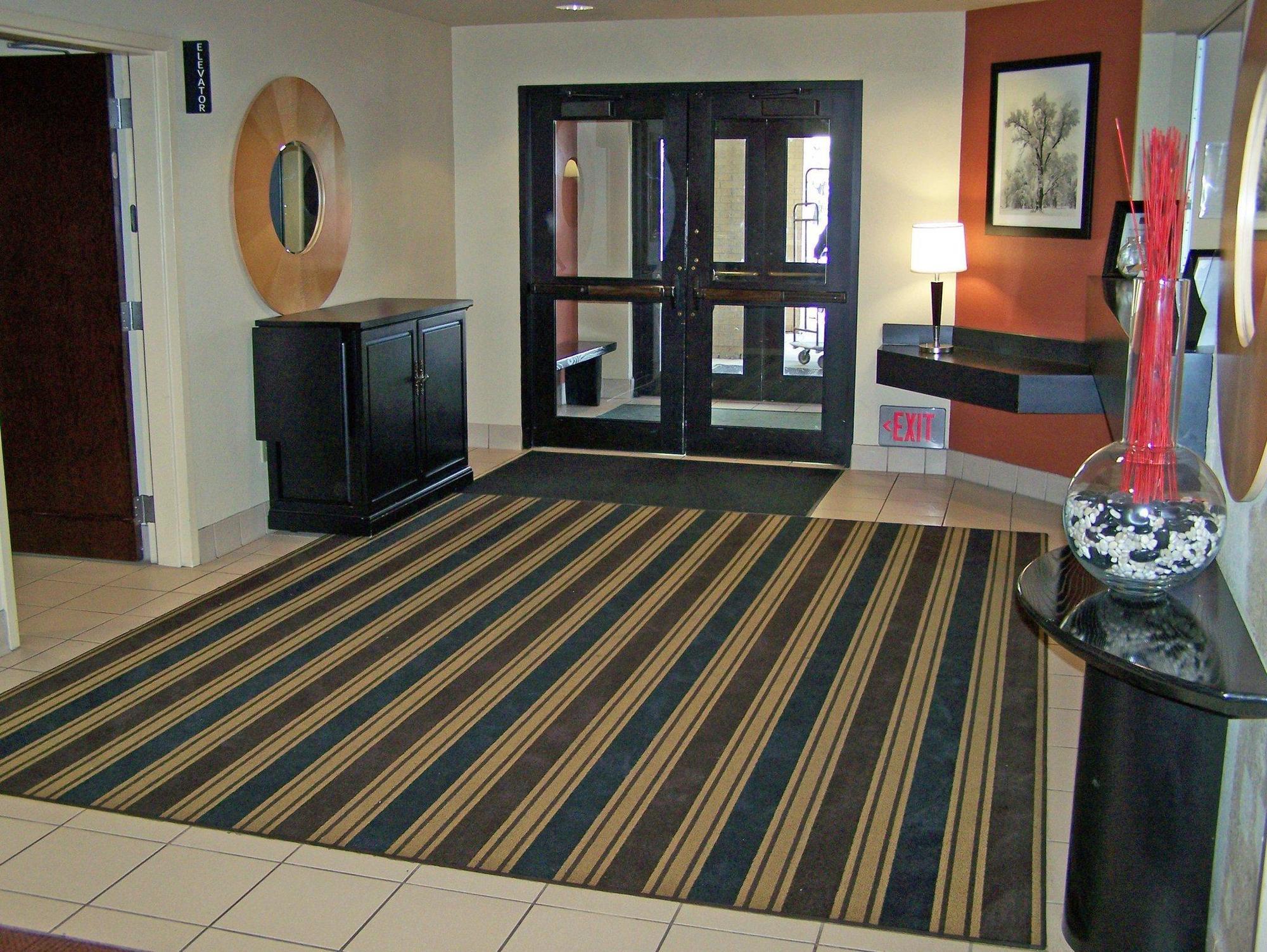 Suburban Studios Minneapolis Bloomington Bagian luar foto